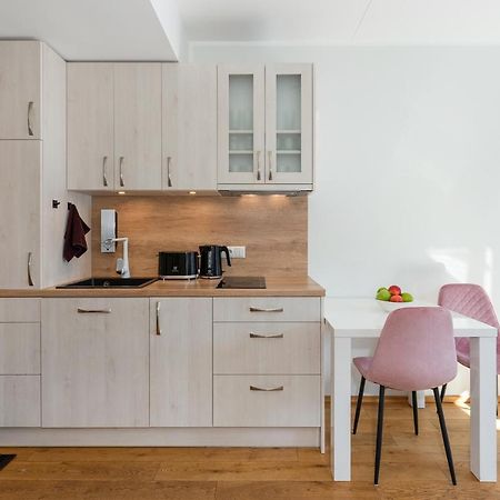 Guest Apartments In City Center Tartu Kültér fotó