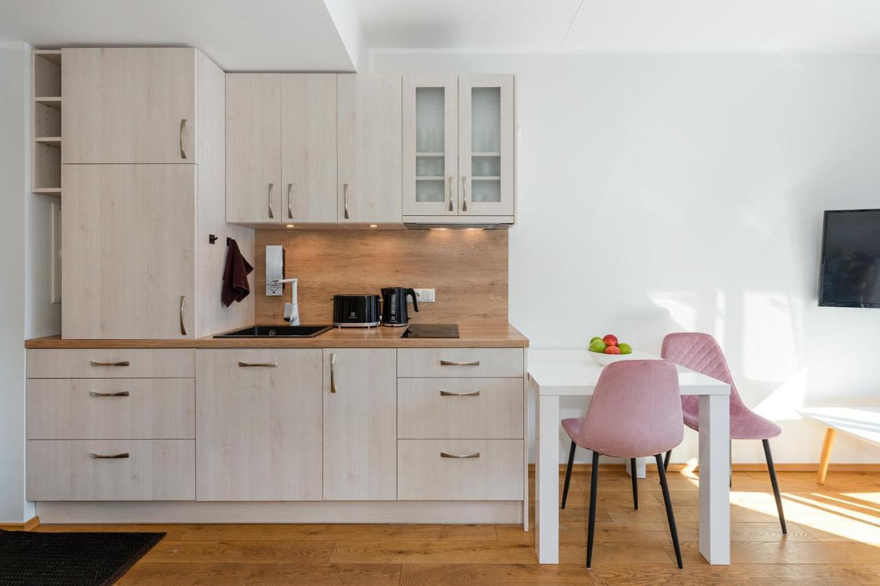 Guest Apartments In City Center Tartu Kültér fotó