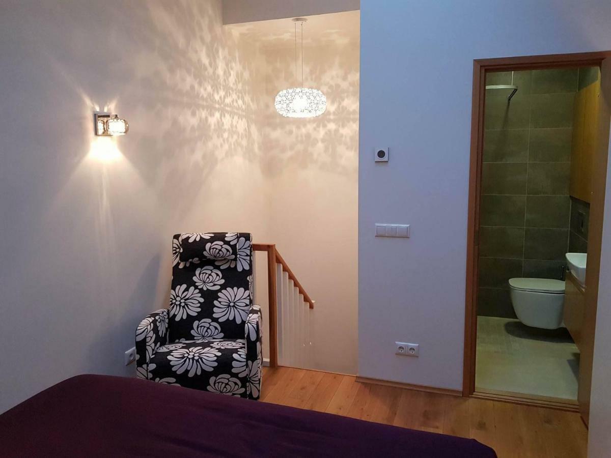 Guest Apartments In City Center Tartu Kültér fotó